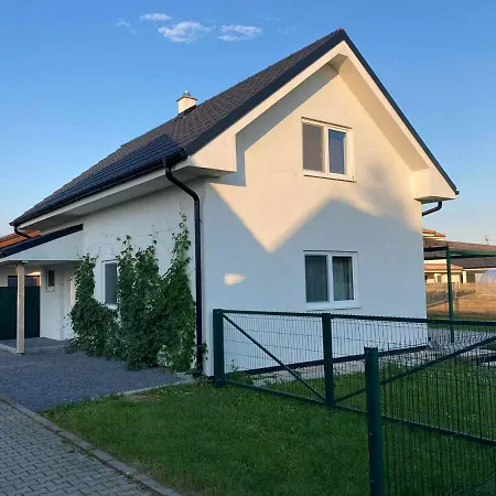 U Mana - Dovolenkovy Dom 50m Od Vstupu Na Kupalisko *